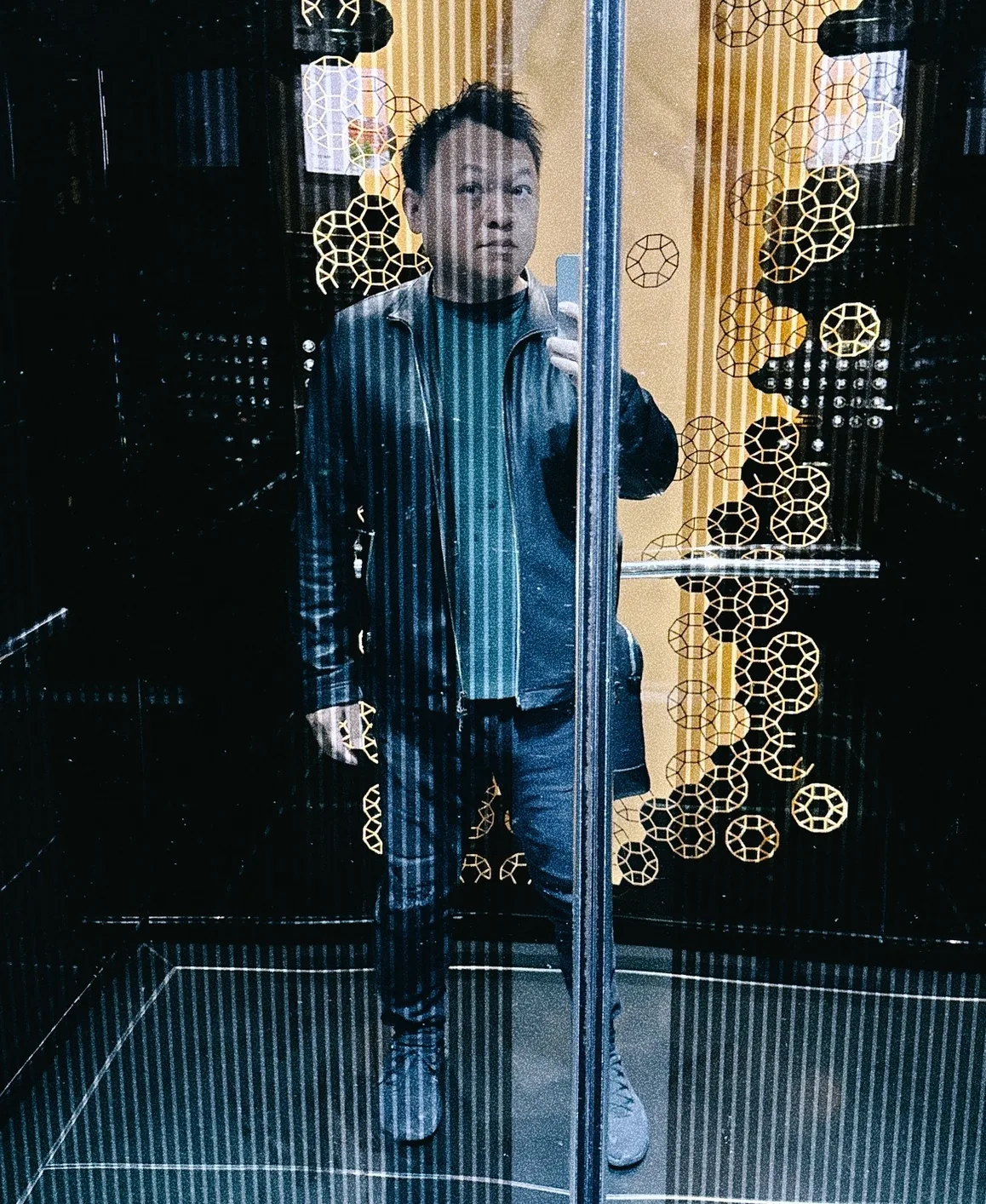 David Hoang portrait photo, current headshot